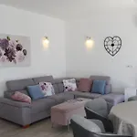 Apartament Dino *