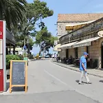 Dino Cavtat